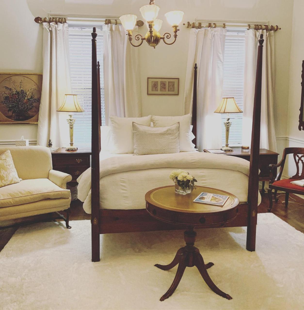 Chesnut Cottage Inn Bed & Breakfast 컬럼비아 외부 사진
