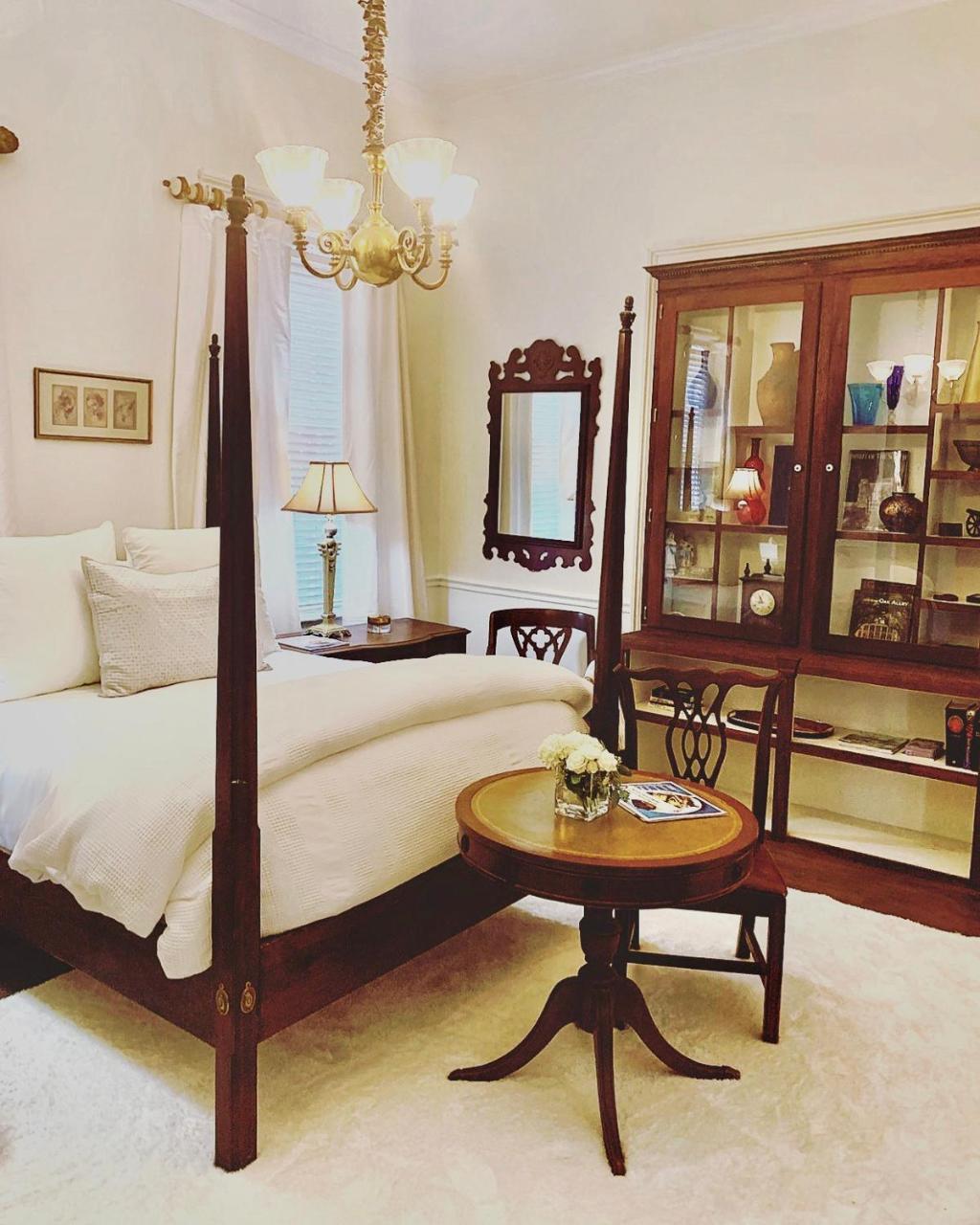 Chesnut Cottage Inn Bed & Breakfast 컬럼비아 외부 사진
