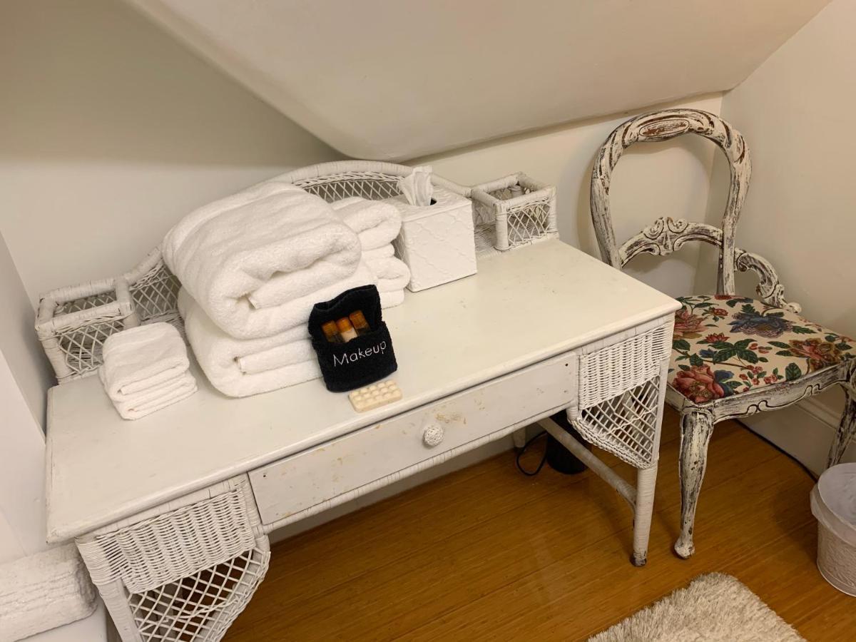 Chesnut Cottage Inn Bed & Breakfast 컬럼비아 외부 사진