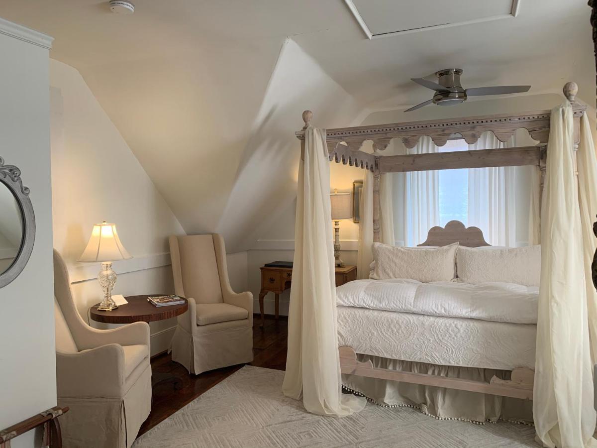 Chesnut Cottage Inn Bed & Breakfast 컬럼비아 외부 사진